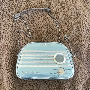 Radio Betsy Purse